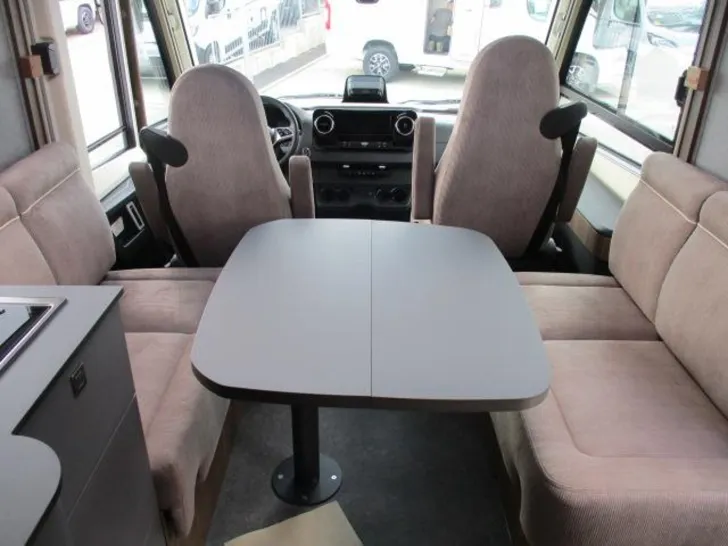 Fahrzeugbild Eura Mobil Integra Line GT IL 726 EF #14