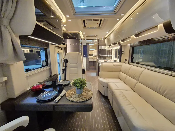 Fahrzeugbild Concorde Charisma 910 LI schaffer Edition #16