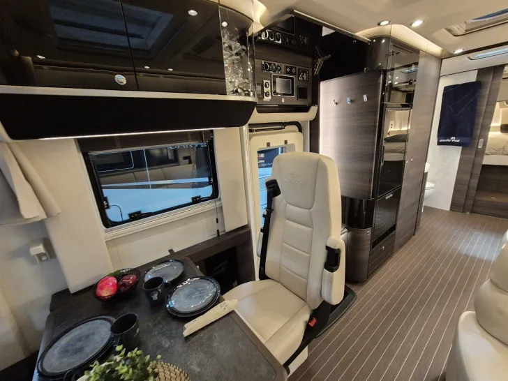 Fahrzeugbild Concorde Charisma 910 LI schaffer Edition #21