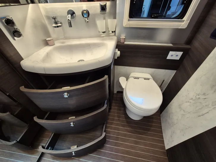 Fahrzeugbild Concorde Charisma 910 LI schaffer Edition #37