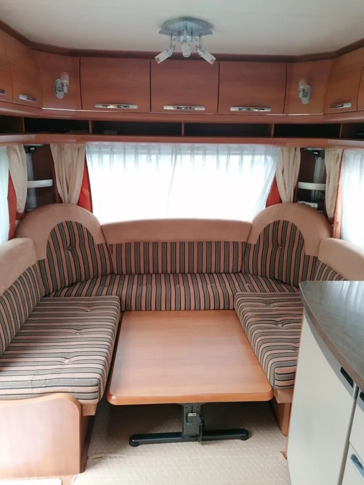 Fahrzeugbild Hobby Excellent 460 UFe garagengepflegt #5