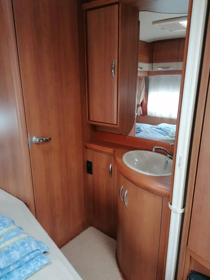 Fahrzeugbild Hobby Excellent 460 UFe garagengepflegt #8