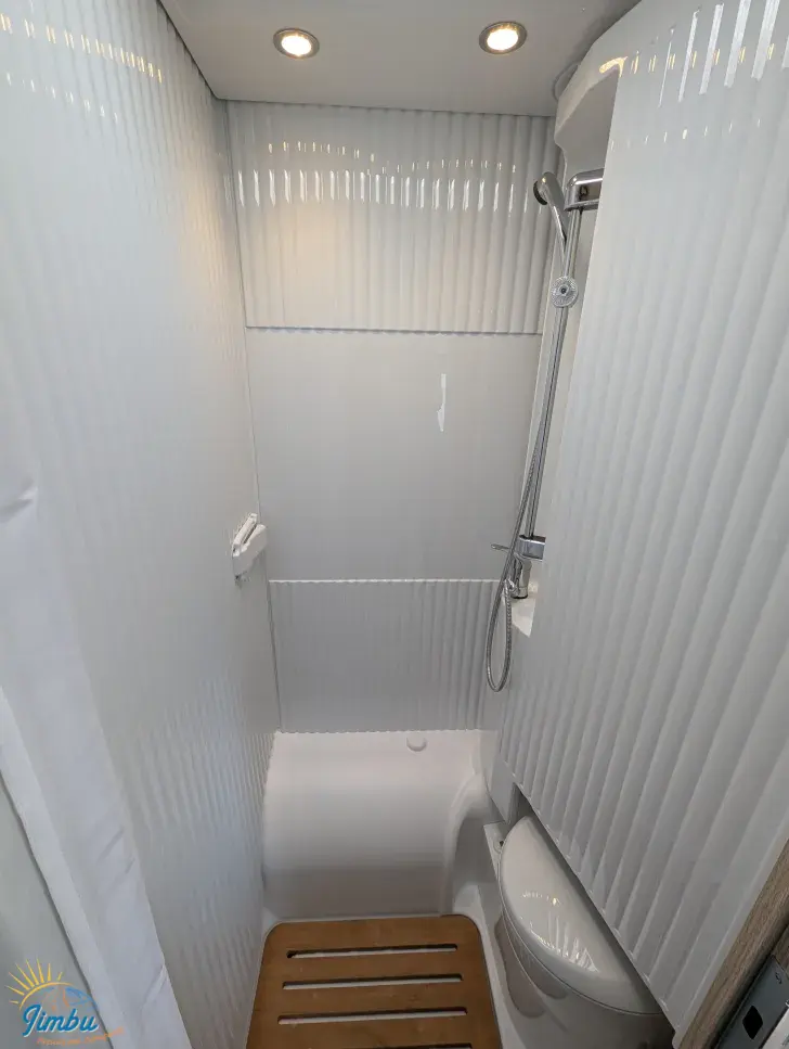 Fahrzeugbild Sunlight V 66 Adventure Edition 165 PS / Schalter, G9100 #17