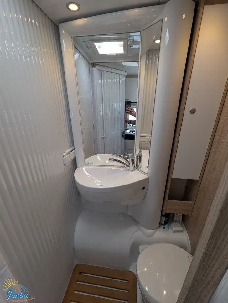 Fahrzeugbild Sunlight V 66 Adventure Edition 165 PS / Schalter, G9100 #18