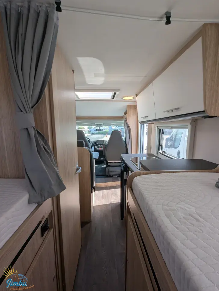 Fahrzeugbild Sunlight V 66 Adventure Edition 165 PS / Schalter, G9100 #10