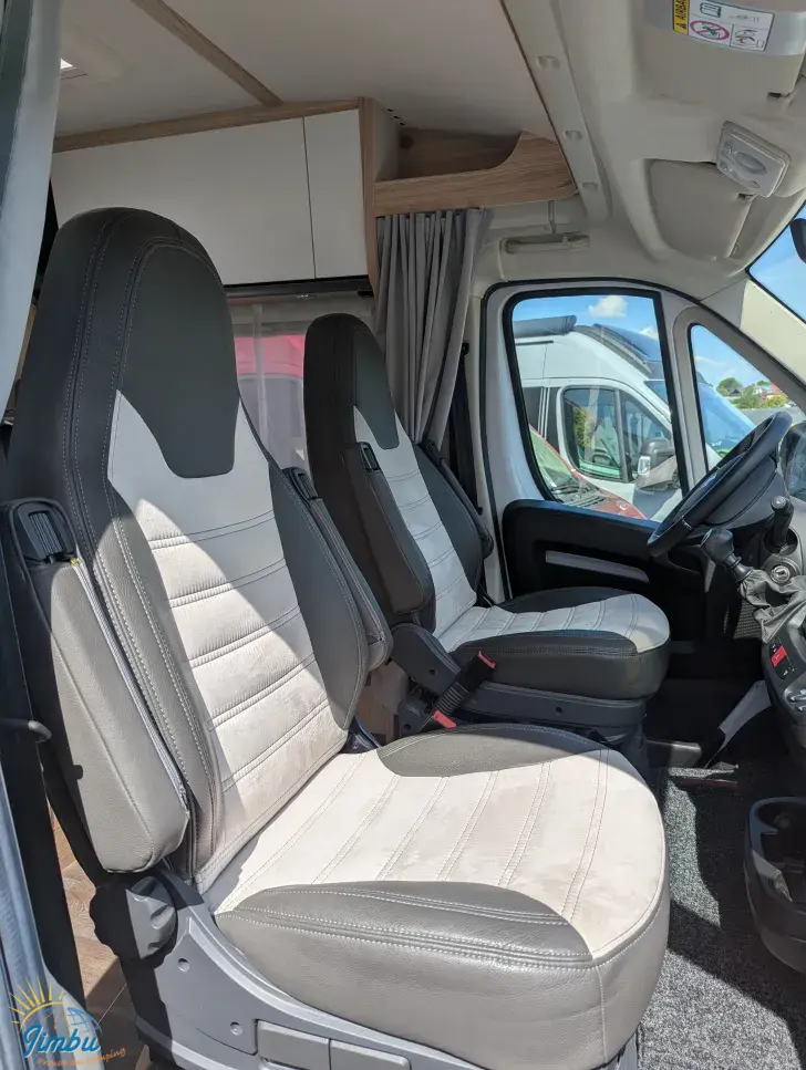 Fahrzeugbild Sunlight V 66 Adventure Edition 165 PS / Schalter, G9100 #8