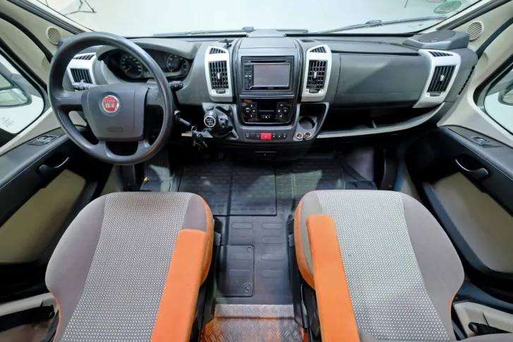 Fahrzeugbild Dethleffs Magic Edition T001 Silver/Queensbett/Klima/Solar #6