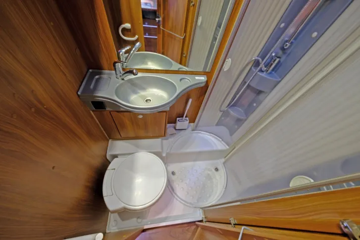 Fahrzeugbild Dethleffs Magic Edition T001 Silver/Queensbett/Klima/Solar #14