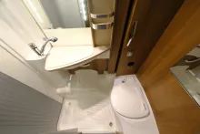 Fahrzeugbild Knaus VAN I 650 MEG/1.Hand/Einzelbetten+Hubbett #15