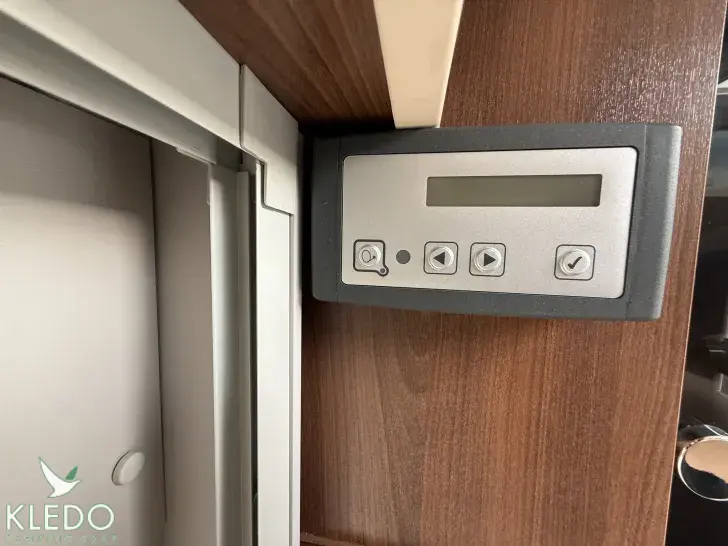 Fahrzeugbild McLouis Nevis 873 - VERMITTLUNG - #14