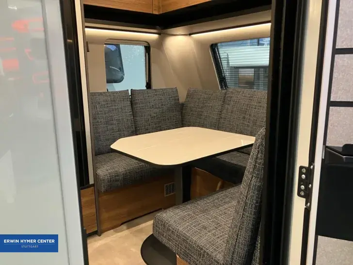 Fahrzeugbild Hymer Eriba Nova 495 #8