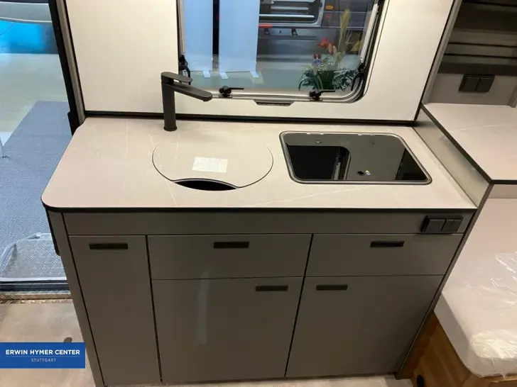 Fahrzeugbild Hymer Eriba Nova 495 #11