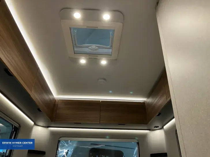 Fahrzeugbild Hymer Eriba Nova 495 #23