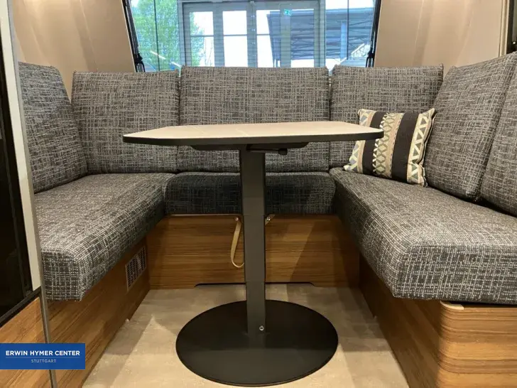 Fahrzeugbild Hymer Eriba Nova 495 #24