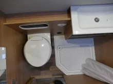 Fahrzeugbild Weinsberg CaraHome 600 DKG aus Vermietflotte #18
