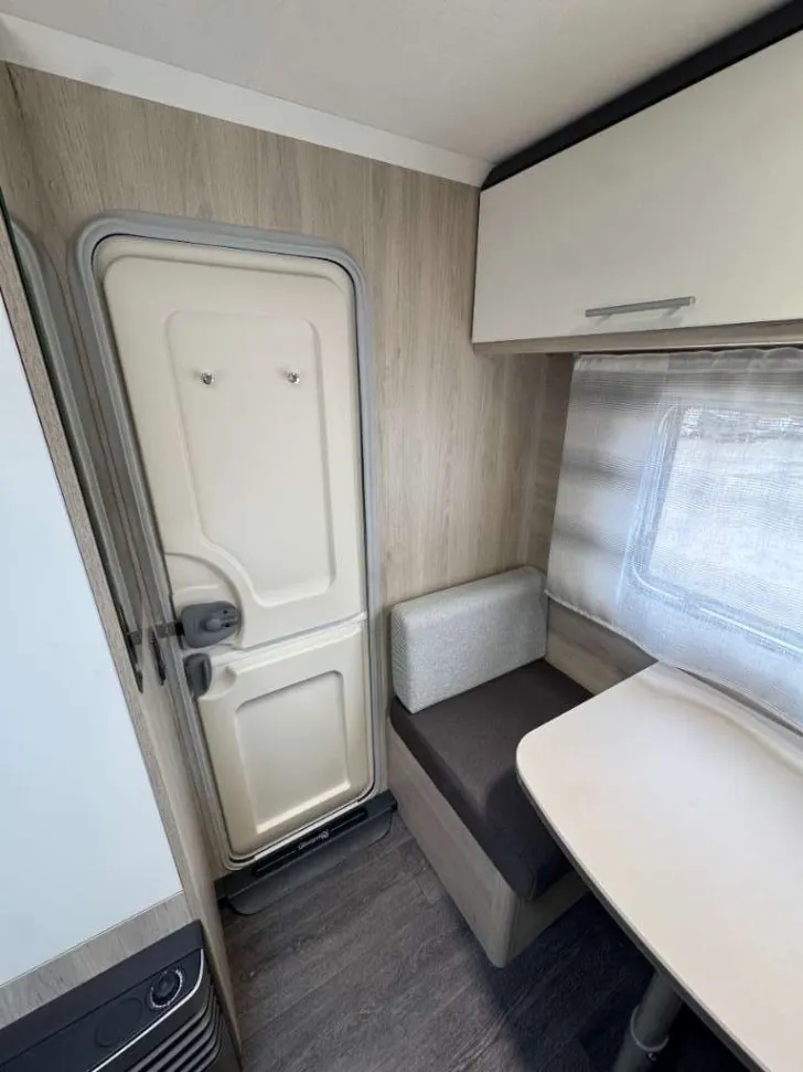 Fahrzeugbild Sterckeman Easy 340CP Sehr Gut gepflegt #5