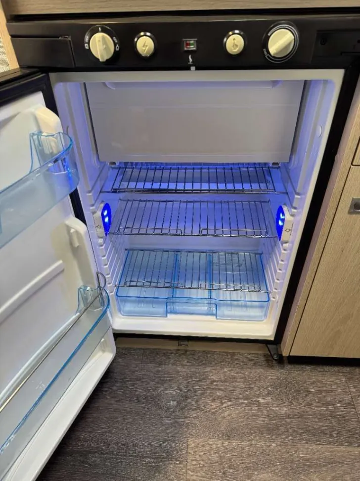 Fahrzeugbild Sterckeman Easy 340CP Sehr Gut gepflegt #7