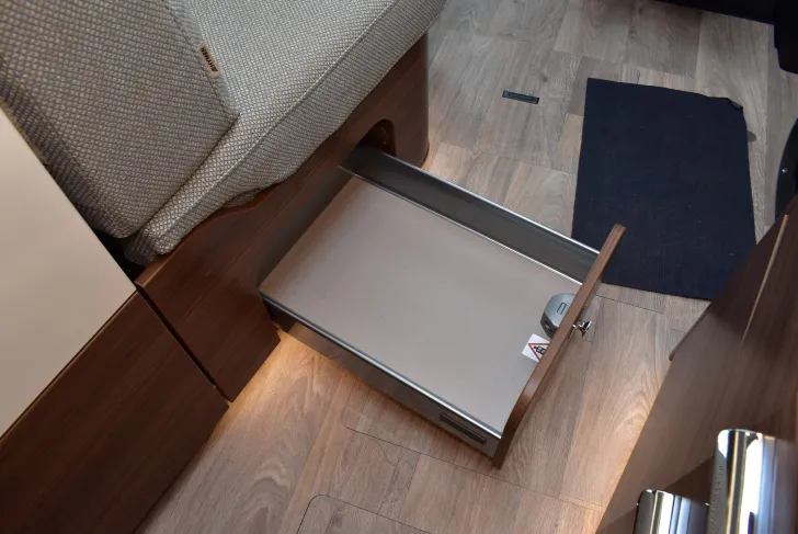 Fahrzeugbild Hymer B-Klasse MC T 580 Mercedes, Doppelboden, ab Nov. #46