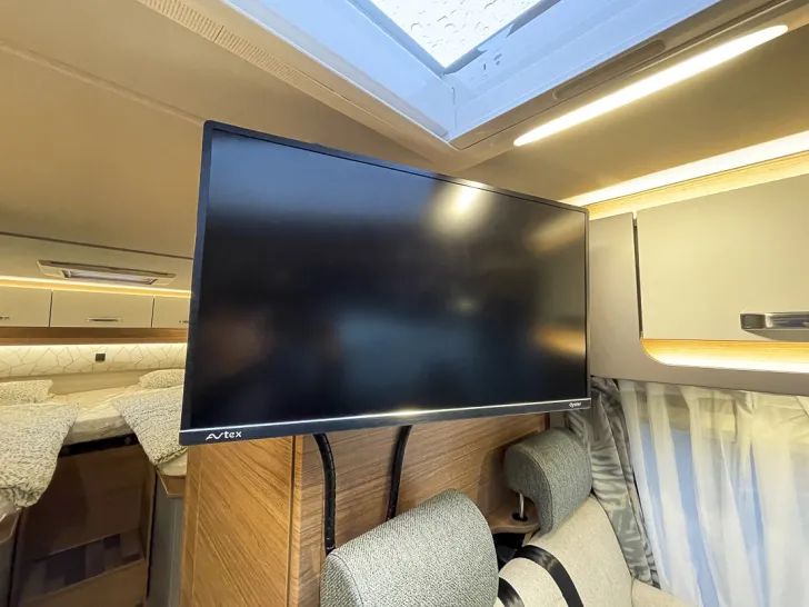 Fahrzeugbild Weinsberg CaraCore 650 MEG*Navi*RFK*TV*LTE #22