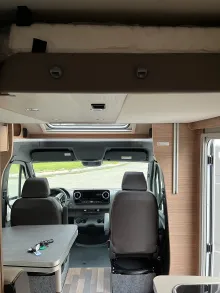 Fahrzeugbild Weinsberg CaraCompact 640 MEG Suite EDITION [PEPPER] #5
