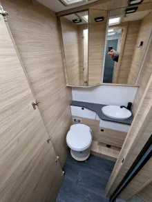 Fahrzeugbild Challenger 337 Break Edition Hubbett + Arctic #16