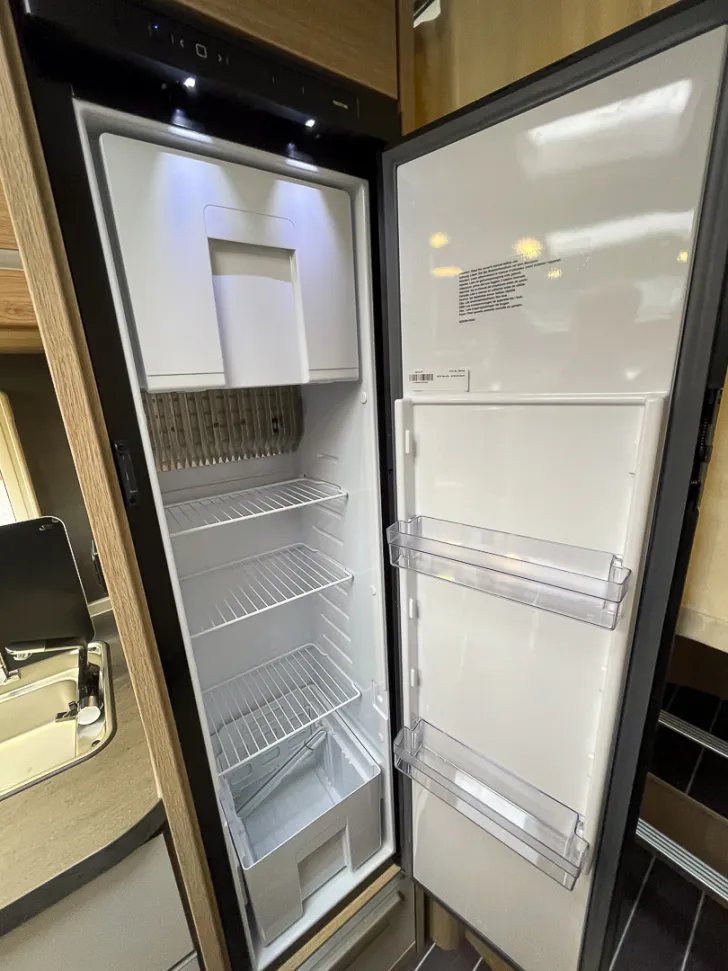 Fahrzeugbild Knaus SKY TI 650 MEG *elektr.Parkbremse*RFK*Navi* #19