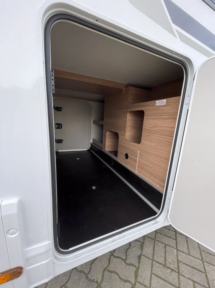 Fahrzeugbild Weinsberg CaraSuite 700 ME *Lithium*elektr. Parkbremse* #38