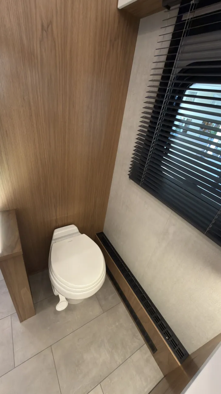 Fahrzeugbild Vario Mobil Perfect 1000 "Voyager"*Slide-Out* #20