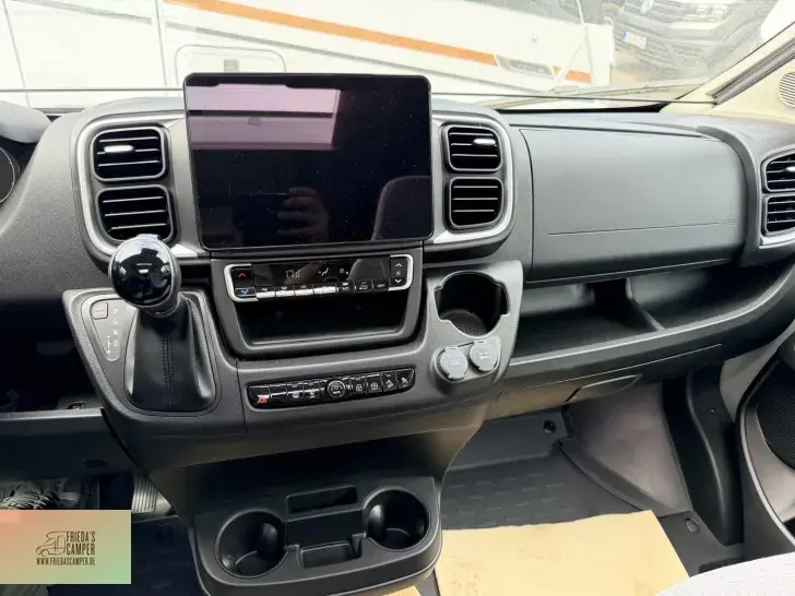 Fahrzeugbild Malibu Van first class - two rooms 640 LE RB Fiat #9