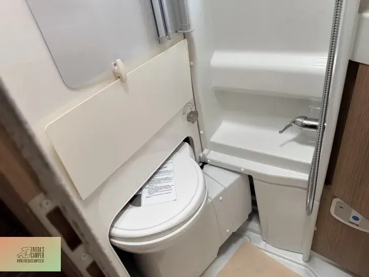 Fahrzeugbild Malibu Van first class - two rooms 640 LE RB Fiat #13