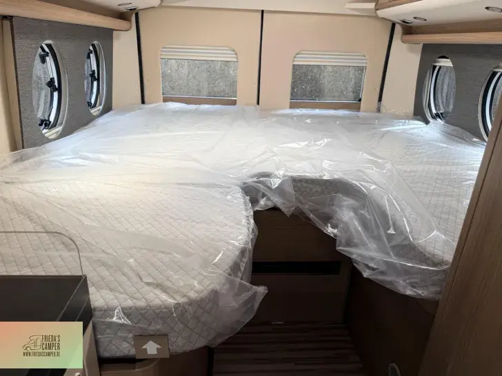 Fahrzeugbild Malibu Van first class - two rooms 640 LE RB Fiat #16