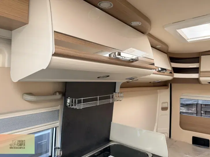 Fahrzeugbild Malibu Van compact 540 DB Solar #11