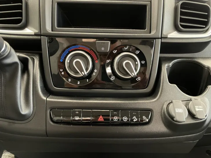 Fahrzeugbild VanTourer 540 D ++MEGA-DEAL++ #10