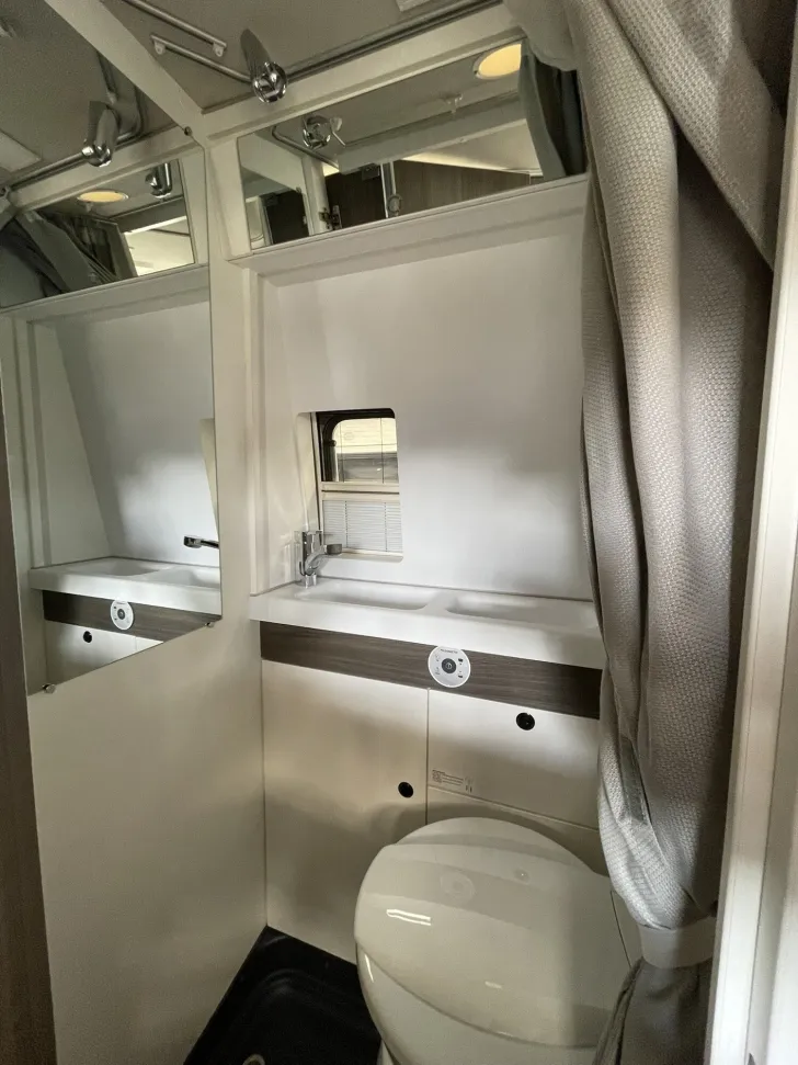 Fahrzeugbild VanTourer 540 D ++MEGA-DEAL++ #27