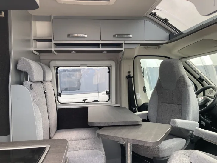 Fahrzeugbild Weinsberg CaraTour 600 ME ++MEGA-DEAL++ #4