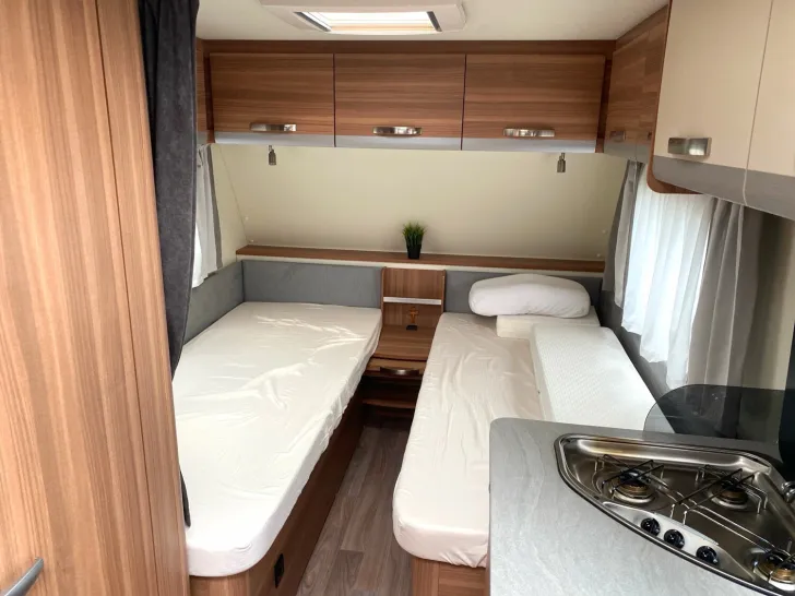 Fahrzeugbild Weinsberg CaraOne 480 EU Einzelbetten #13