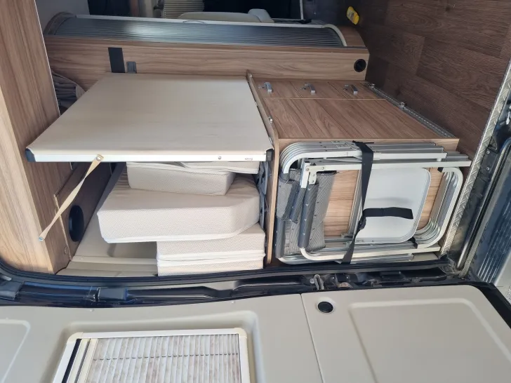Fahrzeugbild Hymer Camper Van Ayers Rock AHK, Aufstelldach, L #4