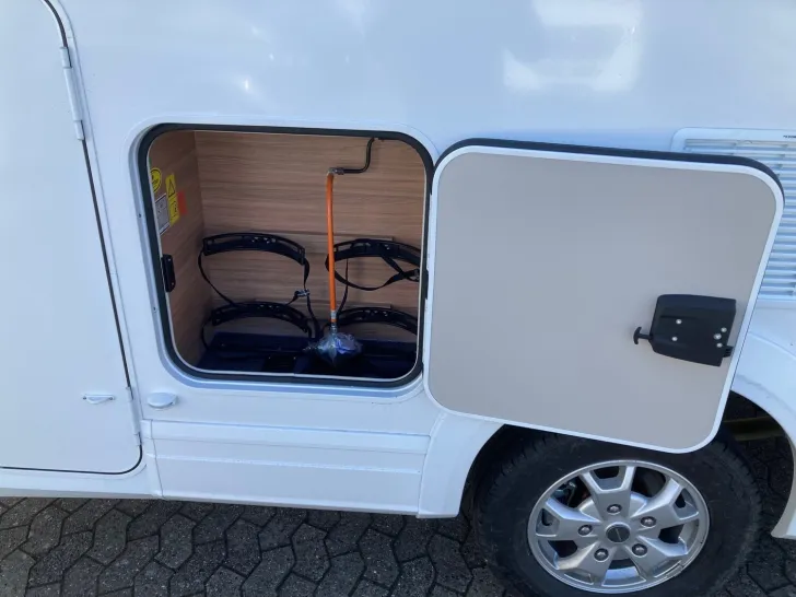 Fahrzeugbild Weinsberg CaraSuite 650 MEG (Ford) #18