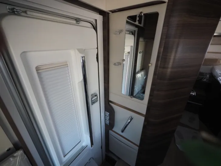 Fahrzeugbild Laika ECOVIP L 3019, 180 PS Aut., SAT, Solar, AHK #21