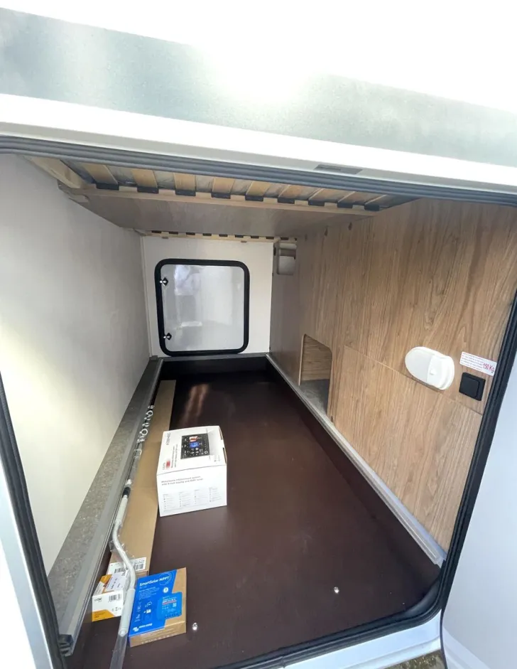 Fahrzeugbild Corigon Pure T 70 S Automatik Markise Solar RFK Hubbett #16