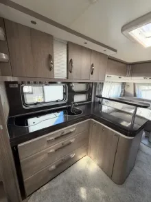 Fahrzeugbild Hobby Prestige 560 FC #8