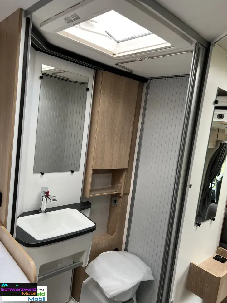 Fahrzeugbild Joa Camp 75T FIAT MJ25 autom. Markise Solar RFK Isofix #10