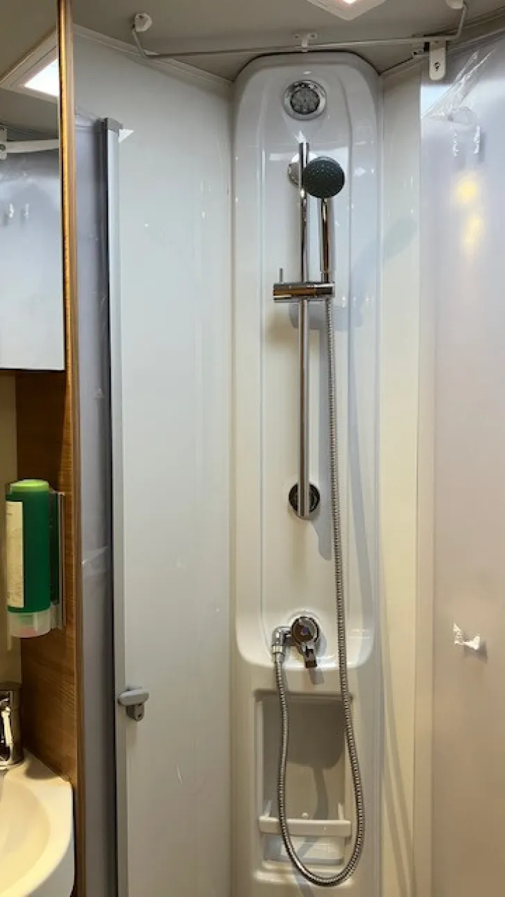 Fahrzeugbild Knaus L!VE LIVE I 700 MEG *180PS*Betterweiterung* #22