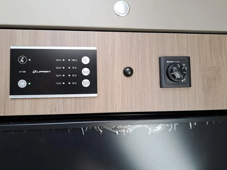 Fahrzeugbild Carado T 457 Pro+, LTE, TV, Solar, 3. Bett #13