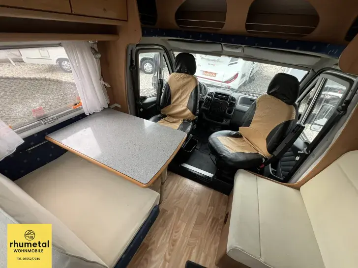 Fahrzeugbild McLouis Tandy 663 Mc Louis #12