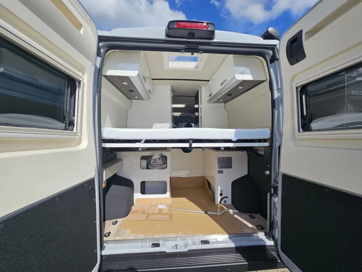 Fahrzeugbild Westfalia Columbus 601 D 180 PS Warmwasserhzg|Solar|Juli26 #26
