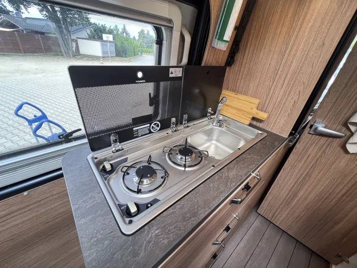 Fahrzeugbild Weinsberg CaraBus 630 ME *Dieselheizung*Anhängek.* #17