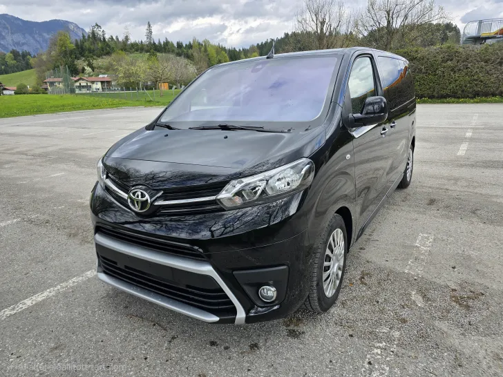 Fahrzeugbild Toyota Proace Verso #2