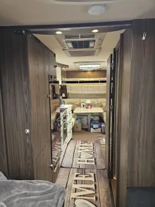 Fahrzeugbild Hymer Eriba Nova S 620 Neuwertig #5