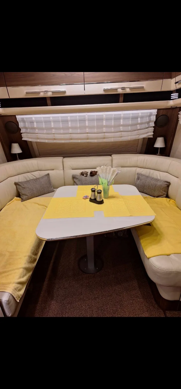 Fahrzeugbild Hymer Eriba Nova S 620 Neuwertig #8